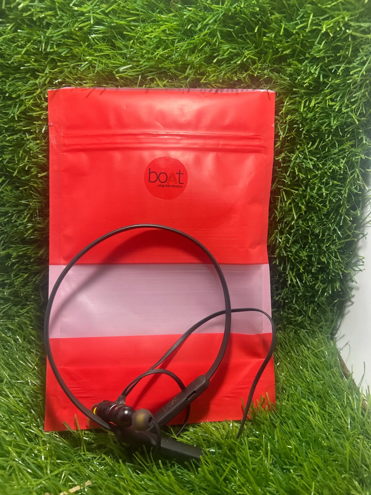 Boat Refrash Neckband