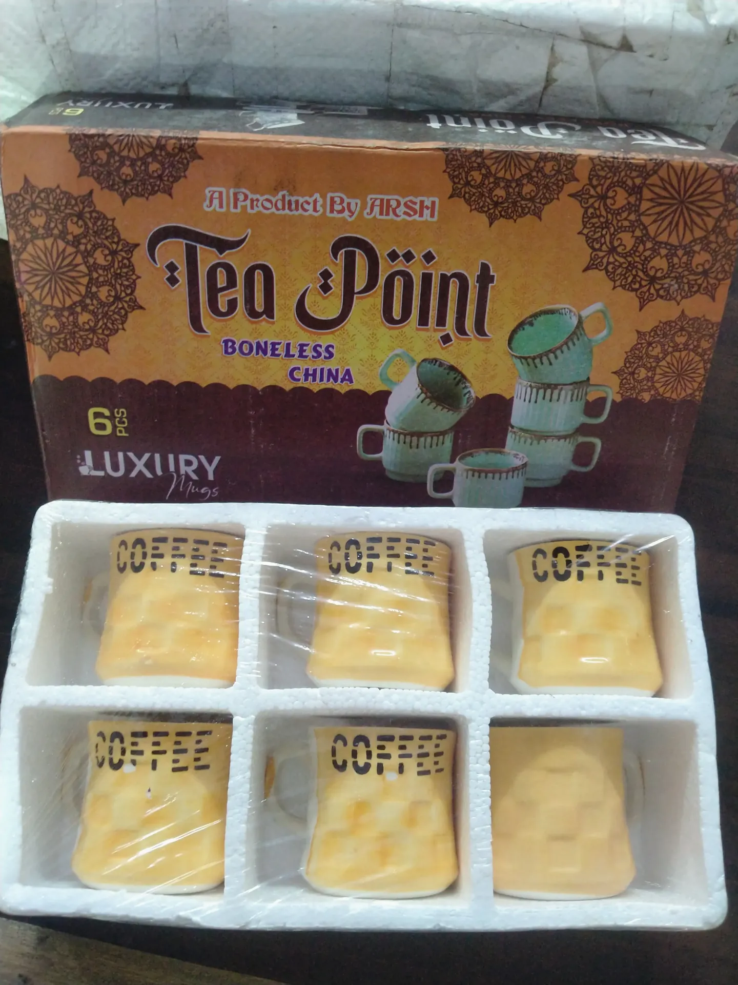 CUP SET 6PCS (color and design may vary)