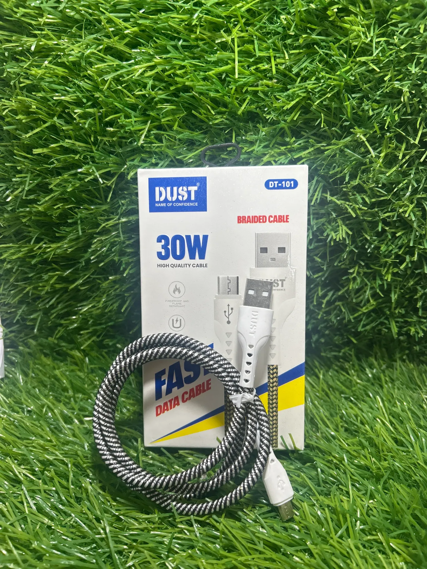 DUST DT-101/30W V8 BRAIDED Cable