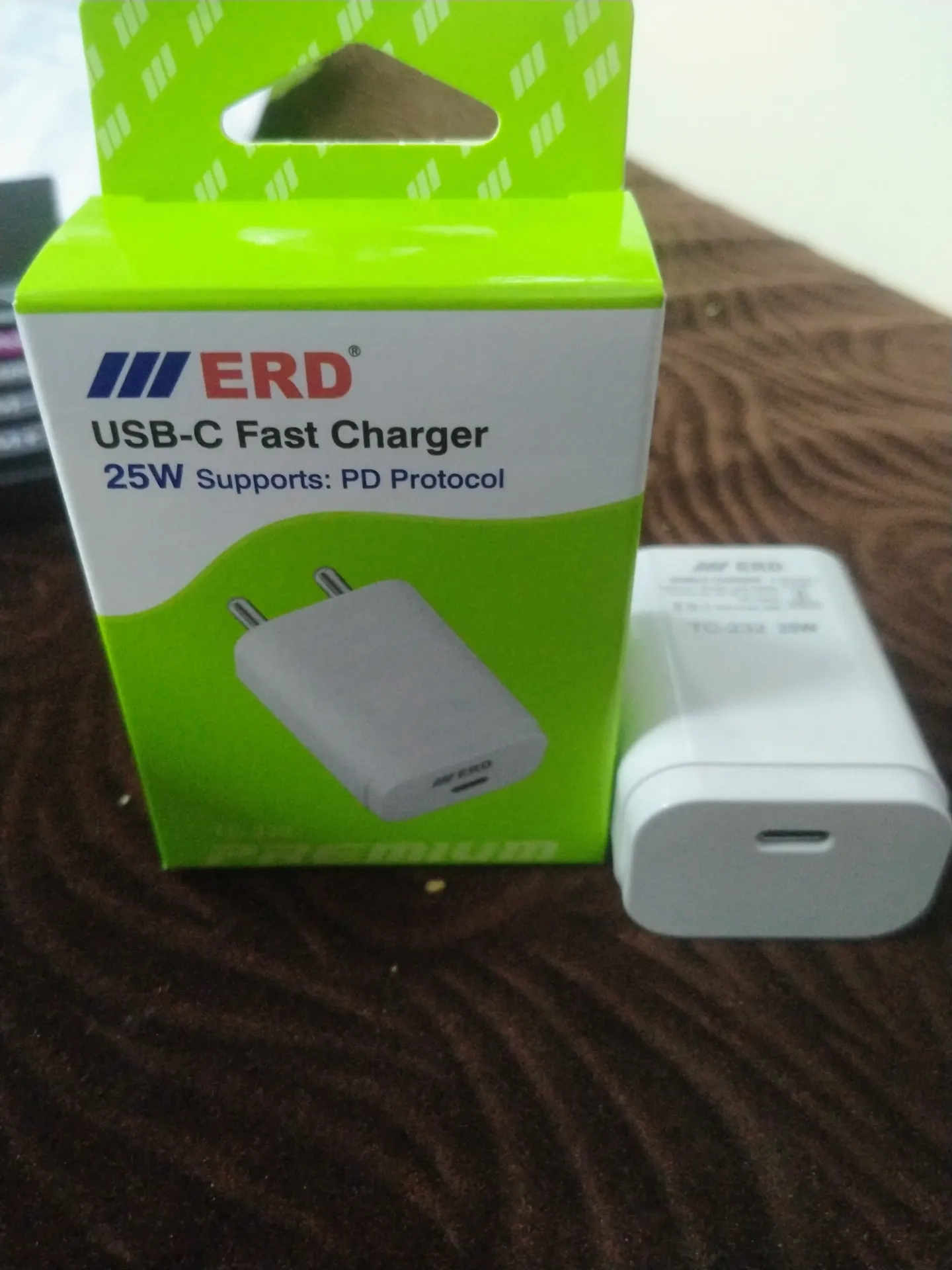 ERD TC-232 USB-C, 25W dock pd charger