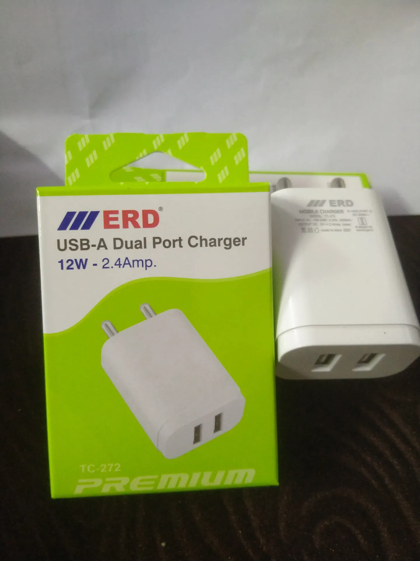 ERD TC-272, 2.4A dual usb-A ,12W, dock charger