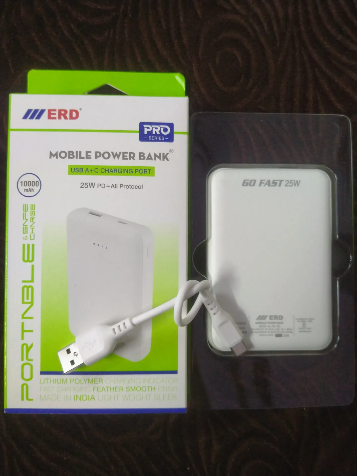 ERD PB-160, fast 25W , 10KmAh powerbank