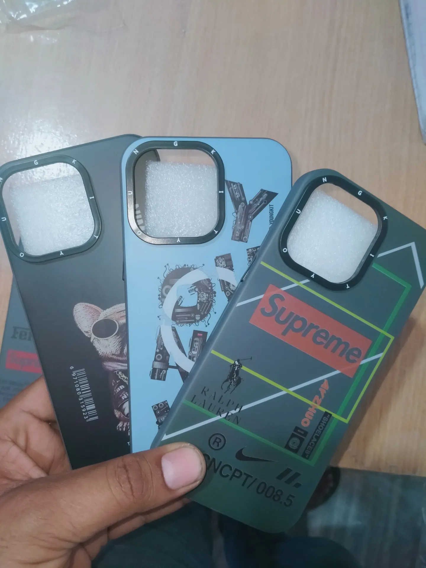 NEW Iphone cool case cover (IP 13 PRO)