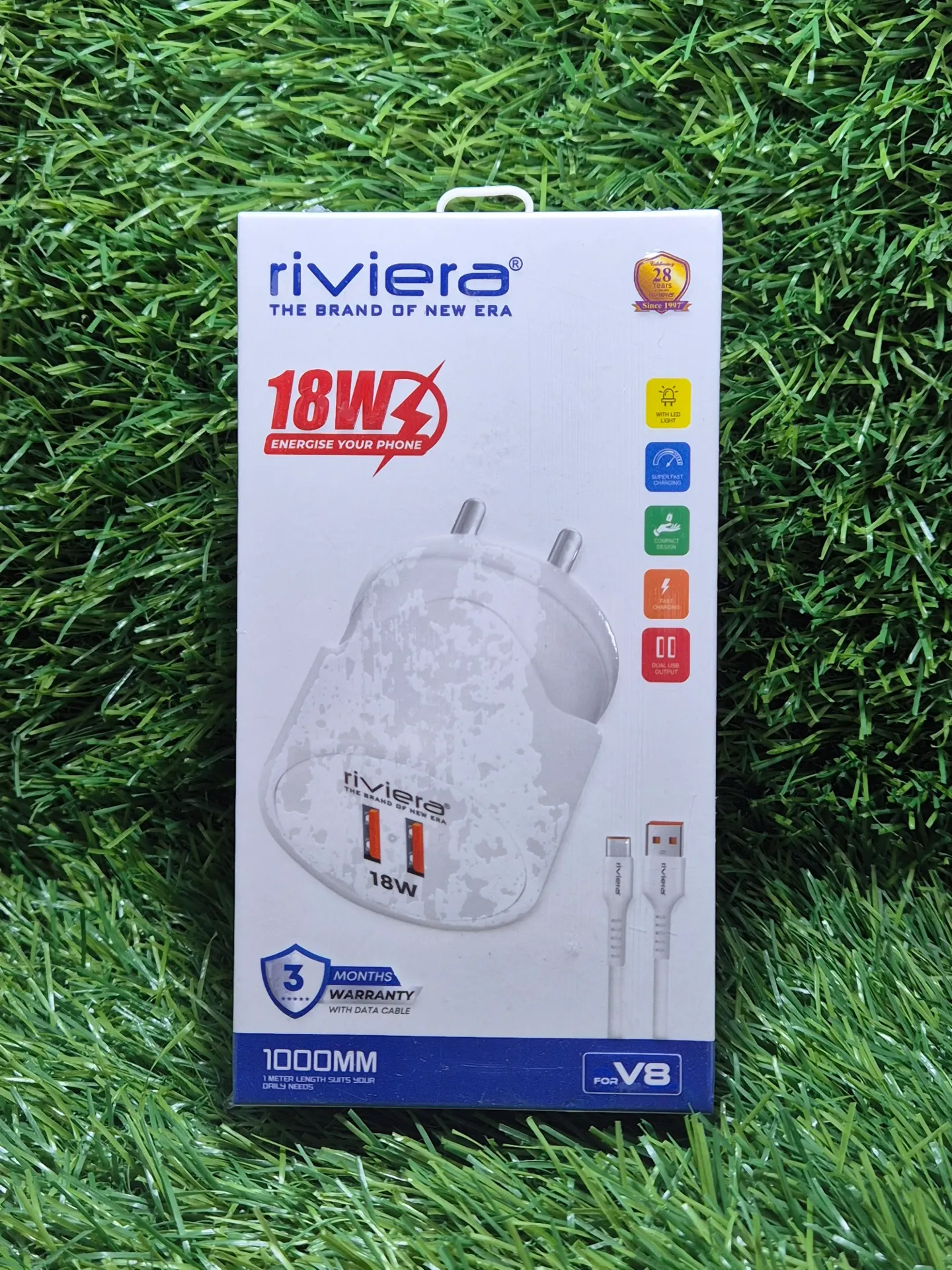 Riviera 18W V8 charger