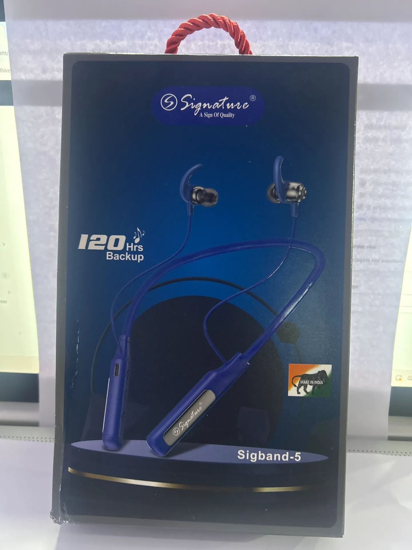 Signature Sigband-5/ Magnetic Neckband