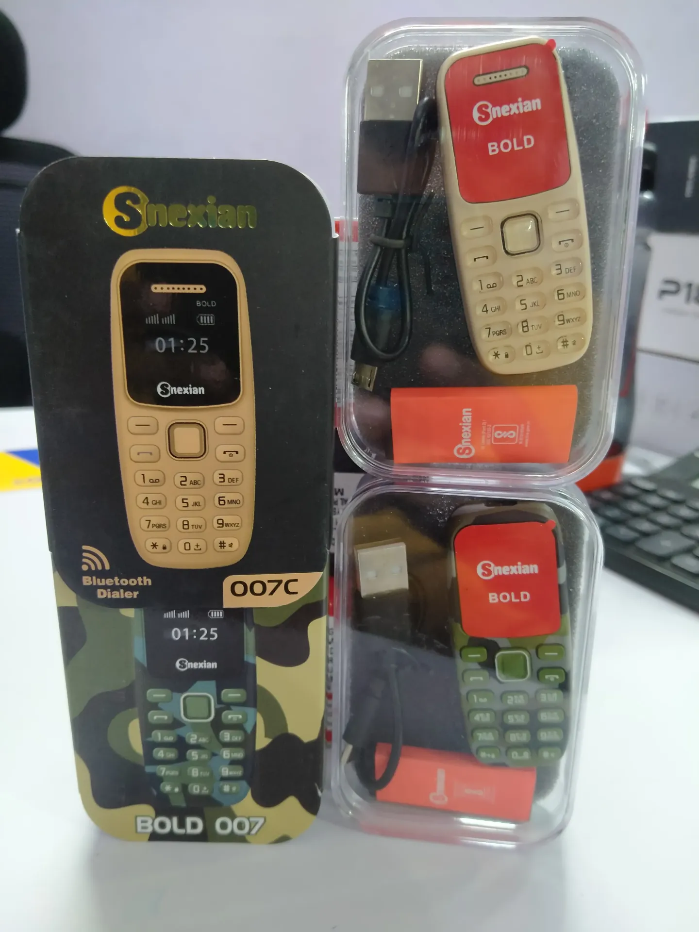 SNEXIAN BOLD 007 / 007C mini MOBILE PHONE