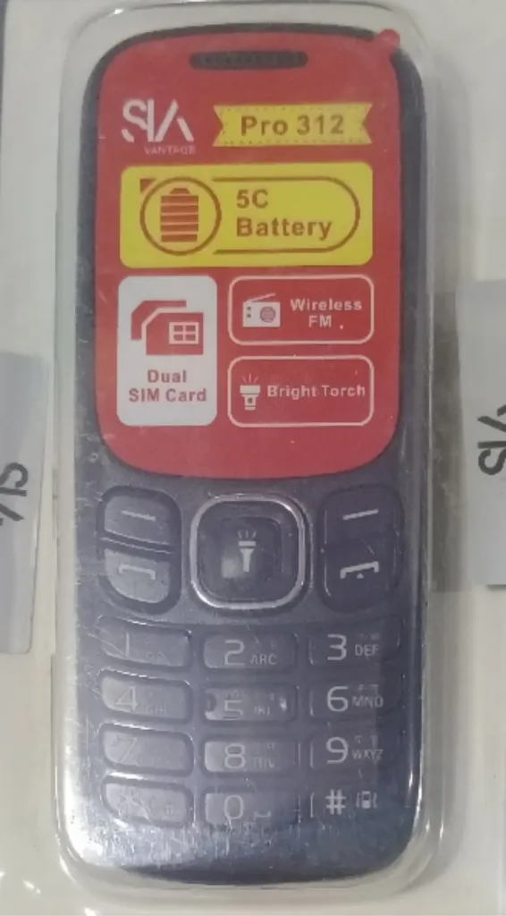 SIA 312 Dual Sim Keyped Mobile Phone