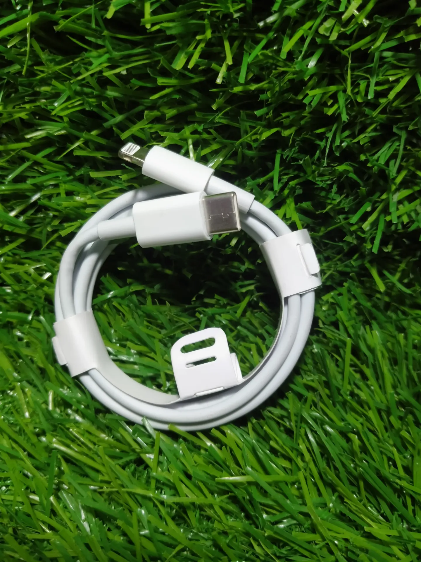 loose Type C to iphone cable (lightning cable)