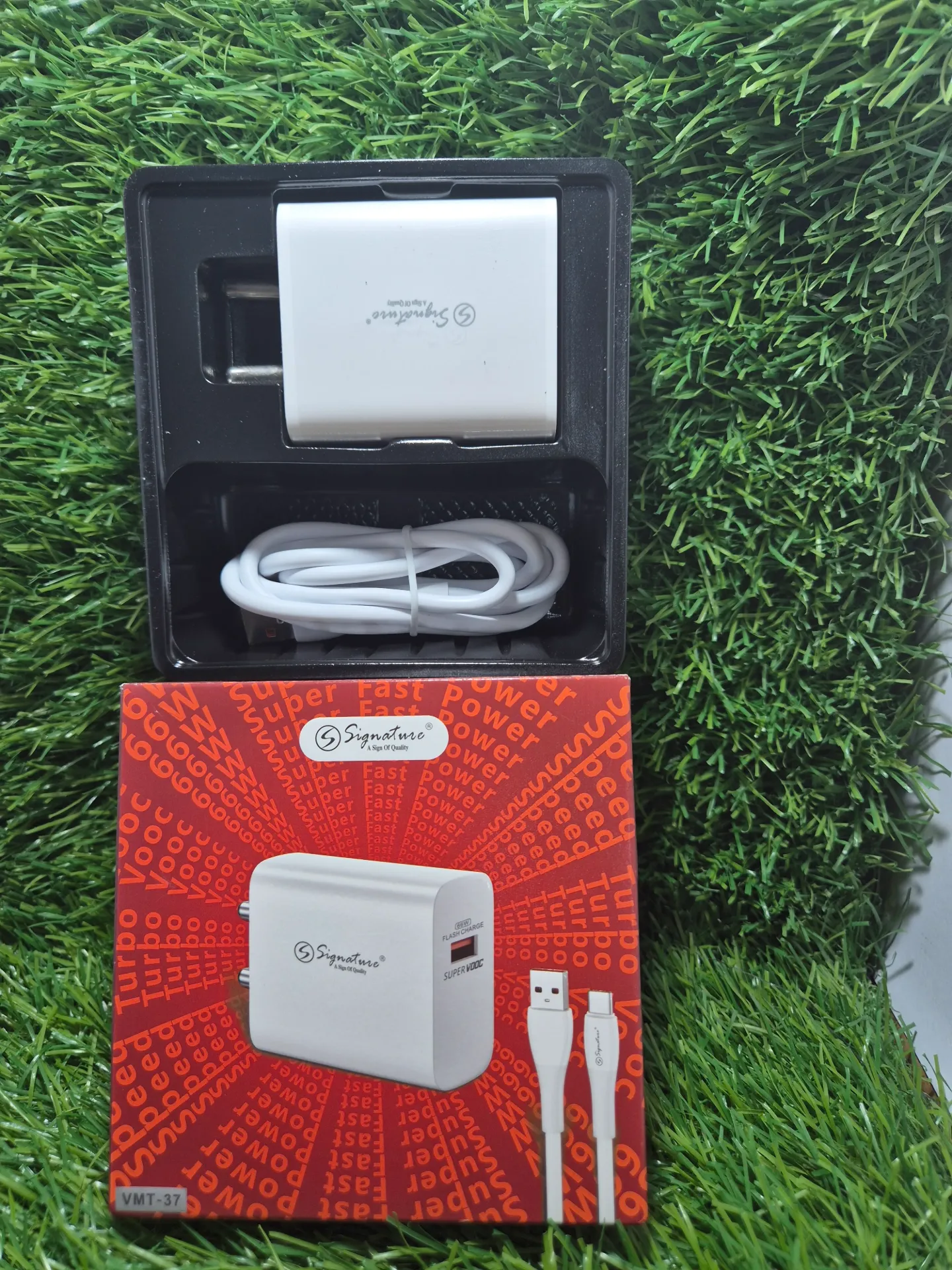 SIGNATURE VMT-37/ 45W SUPER FAST CHARGER (Type C)